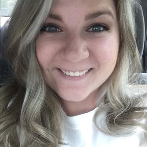 Meet your Posher, Whitley